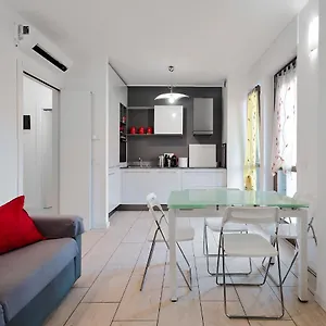  Appartamento Xenia - New And Bright Urban Housing